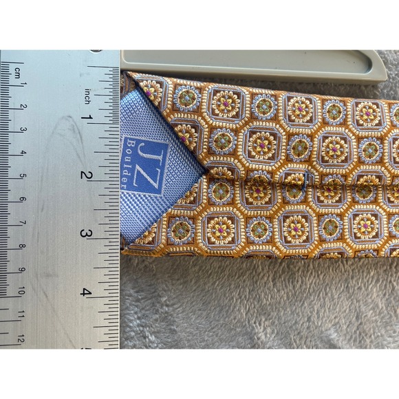 JZ Boulder Silk‎ Necktie Geometric Floral Pattern Gold Brown Mens Tie - Picture 5 of 8